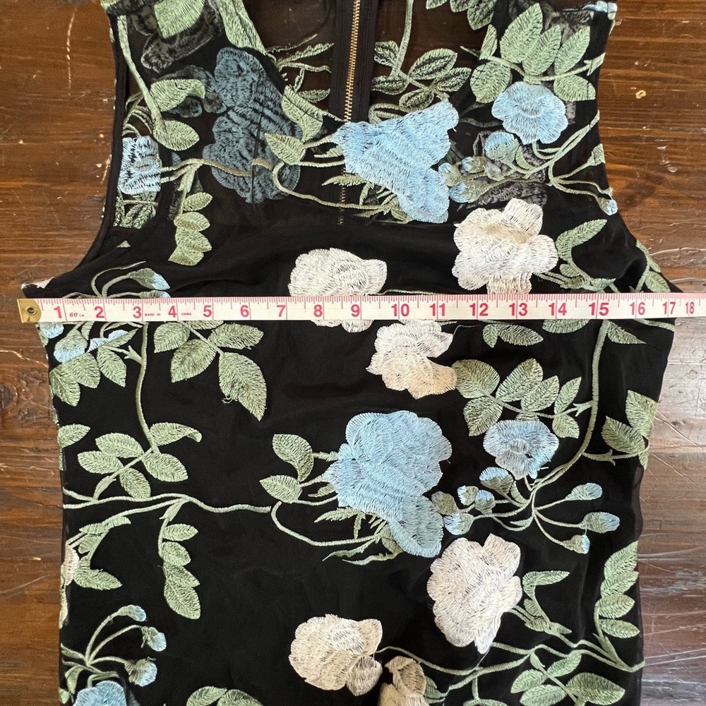 Calvin Klein Dress embroidered elevated by peekaboo illusion mesh size 10 - Picture 10 of 12